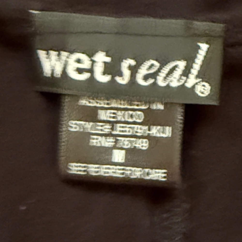 Wet Seal| Patriotic Black Tank Top with Flag Bull Design - Picture 4 of 5